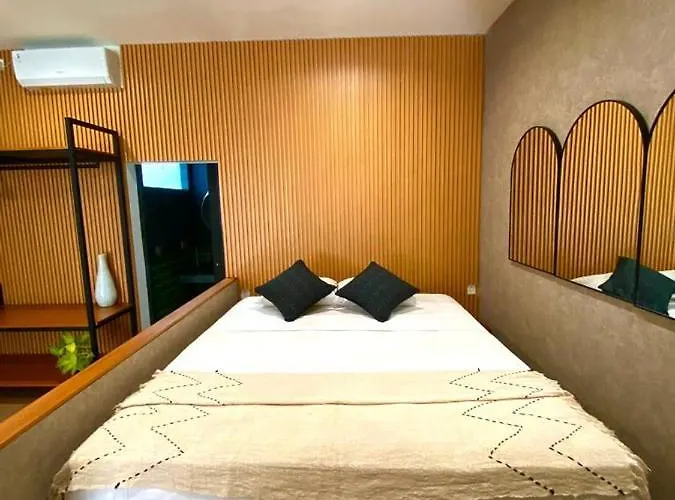 アパート Tirta Loft チャングー